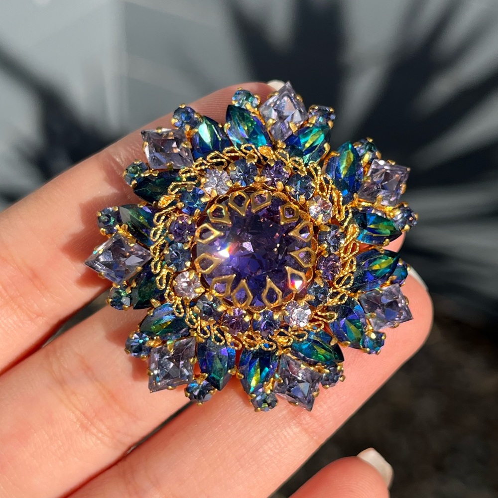 Vintage Made In Austria Blue Purple Rhinestone Filigree Prong Multi-Layer Brooch